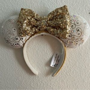 Walt Disney World 50th Anniversary Light-Up Minnie Ear Headband